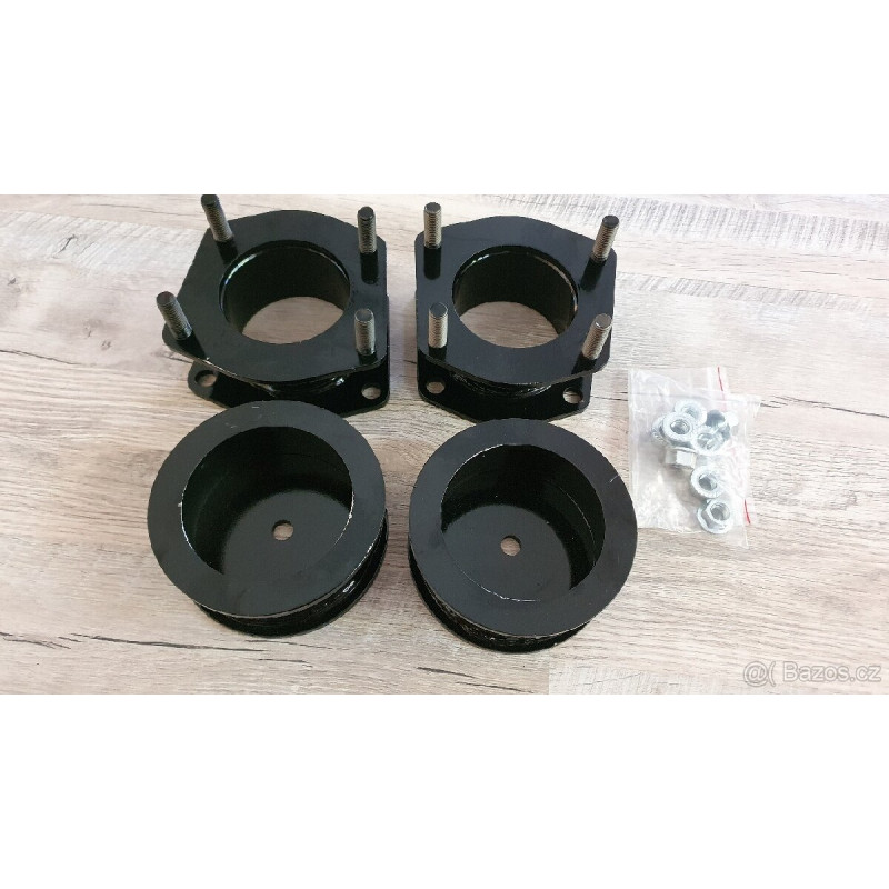 Rough Country 2" Front Suspension Lift Kit For 2005-2010 Jeep Grand Cherokee & Commander 6 thumbnail image